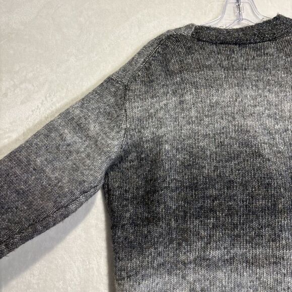 Elan Grey Ombré Cardigan Women's Size Small Relaxed Fit Pockets Buttons - Picture 11 of 14